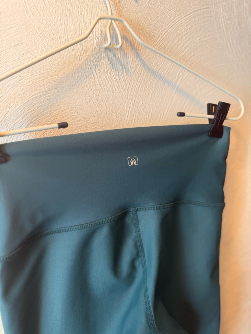 Vuori Daily Legging High Rise Mesh Panel 7/8 Leggings Teal Green S Athleisure - Picture 4 of 5